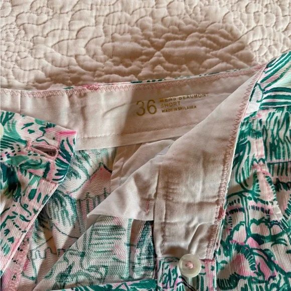 Lilly Pulitzer Pink and Green Men Shorts - Picture 2 of 3